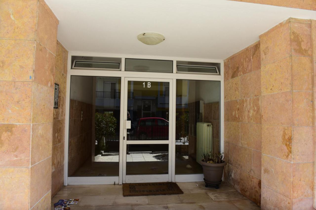 Urban Kalamitsa Beach Appartment Кавала Экстерьер фото